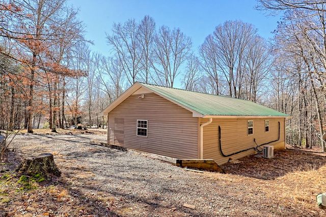 203 Rocky Top Heights Road, Blairsville, GA 30512