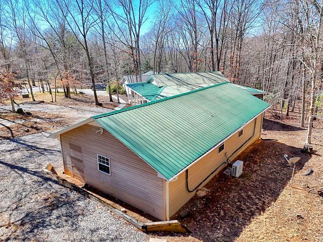 203 Rocky Top Heights Road, Blairsville, GA 30512