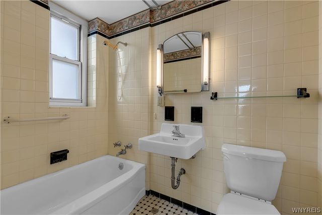 751 West Ferry Street 6CD, Buffalo, NY 14222