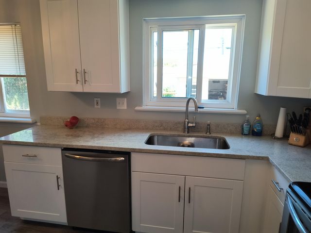 24252 Johnston Avenue, Eastpointe City, MI 48021