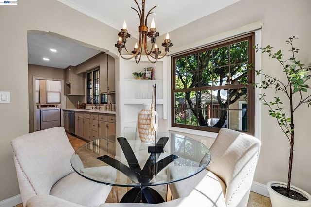 885 Rodney Dr, San Leandro, CA 94577
