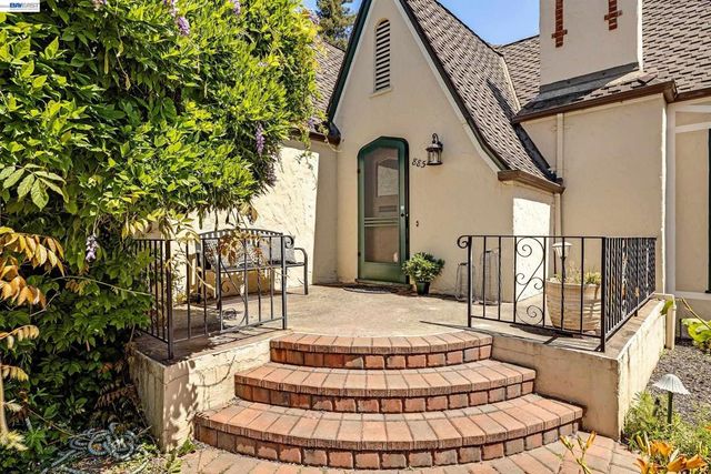 885 Rodney Dr, San Leandro, CA 94577