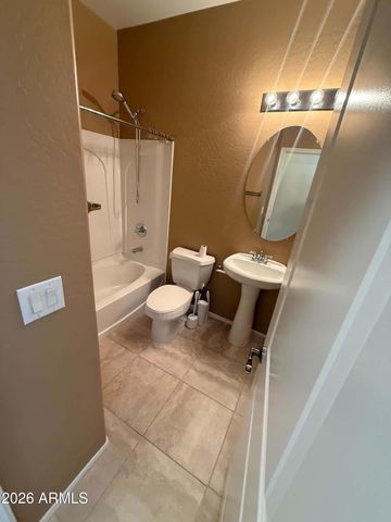 1318 S SABINO Drive, Gilbert, AZ 85296