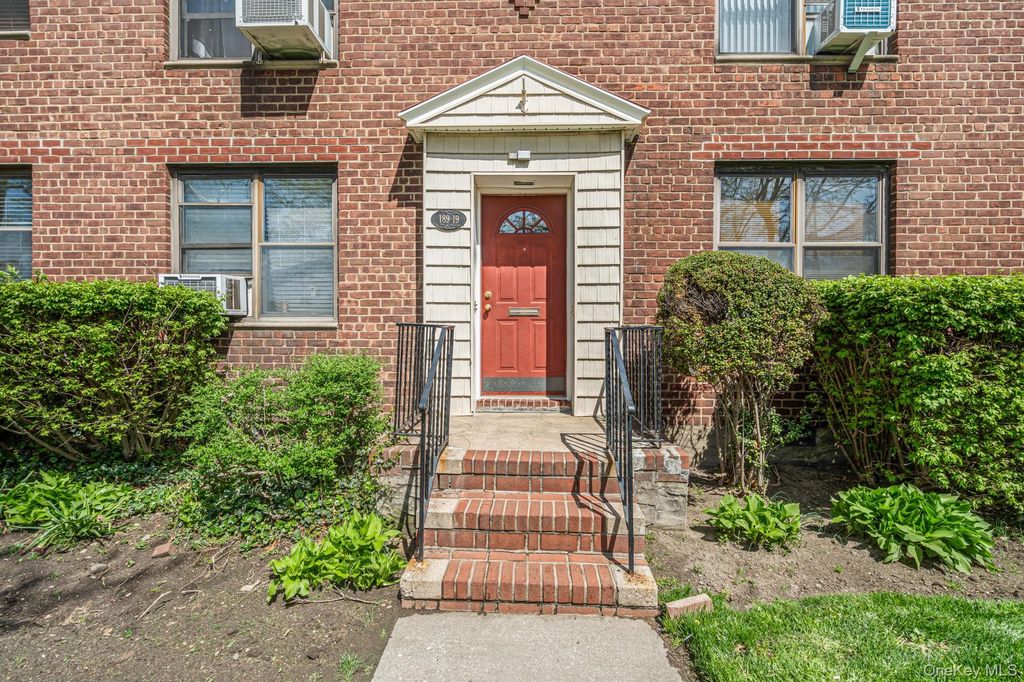 189-19 39th Avenue 117, Flushing, NY 11358