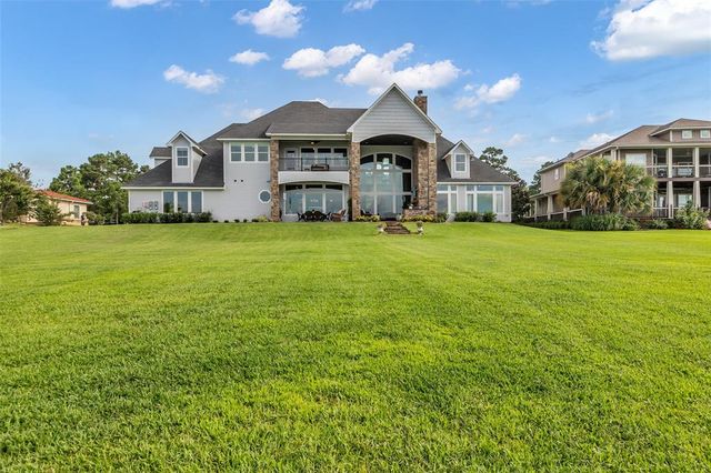 248 Waterfront Drive, Livingston, TX 77351
