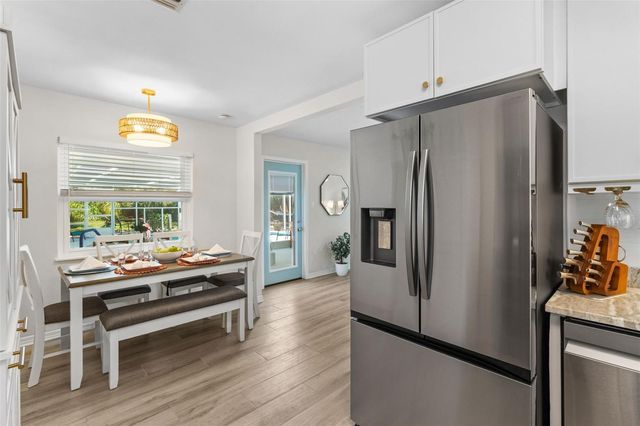 4665 WOODLAND DRIVE, St Petersburg, FL 33708