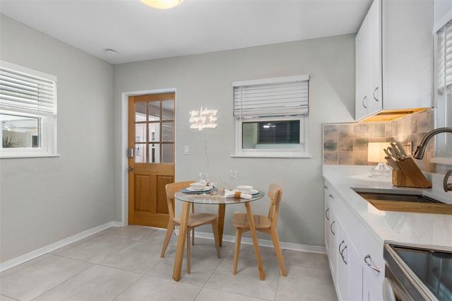 4665 WOODLAND DRIVE, St Petersburg, FL 33708