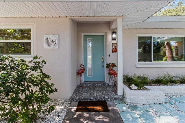 4665 WOODLAND DRIVE, St Petersburg, FL 33708