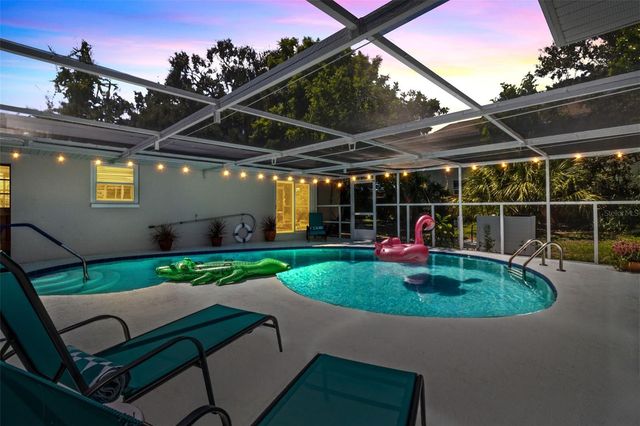 4665 WOODLAND DRIVE, St Petersburg, FL 33708