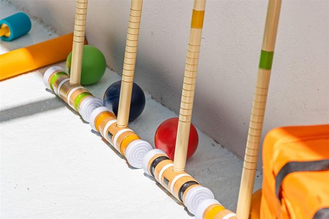 4665 WOODLAND DRIVE, St Petersburg, FL 33708