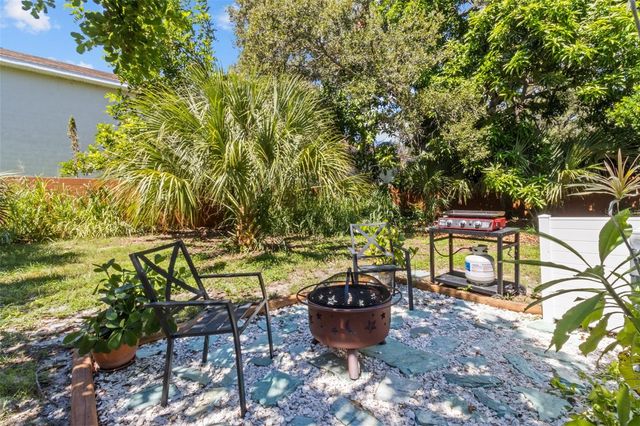 4665 WOODLAND DRIVE, St Petersburg, FL 33708