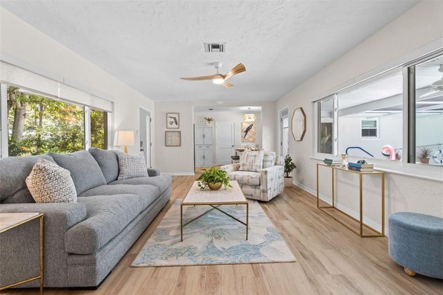 4665 WOODLAND DRIVE, St Petersburg, FL 33708