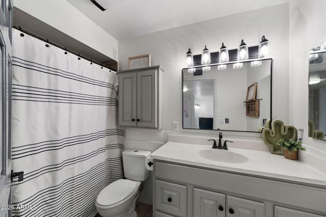 1927 E Superstition Boulevard, Apache Junction, AZ 85119