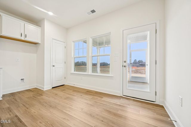 1569 Briar Brook Lane, Zebulon, NC 27597