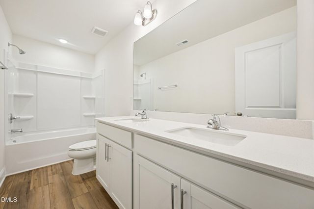 1569 Briar Brook Lane, Zebulon, NC 27597