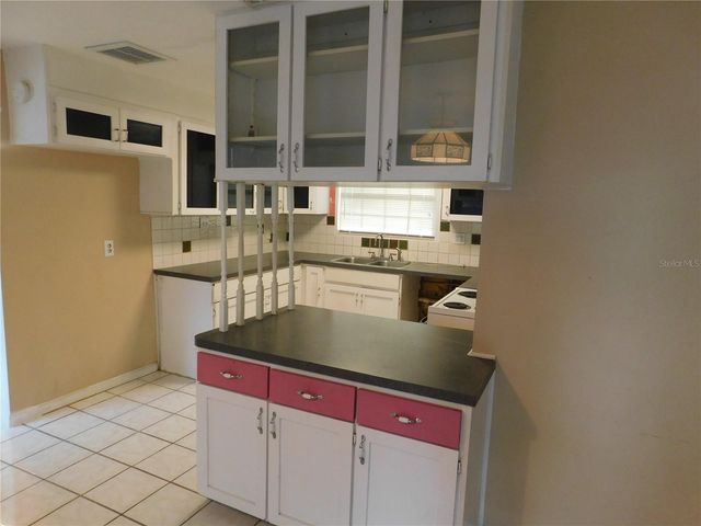 4934 20TH STREET N, St Petersburg, FL 33714