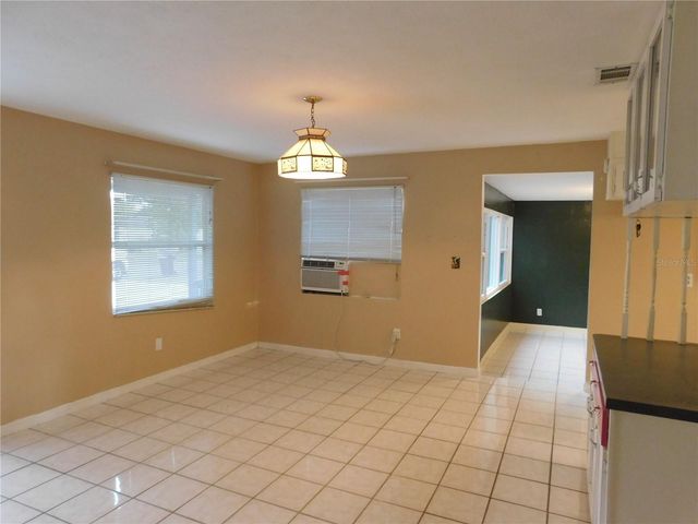 4934 20TH STREET N, St Petersburg, FL 33714
