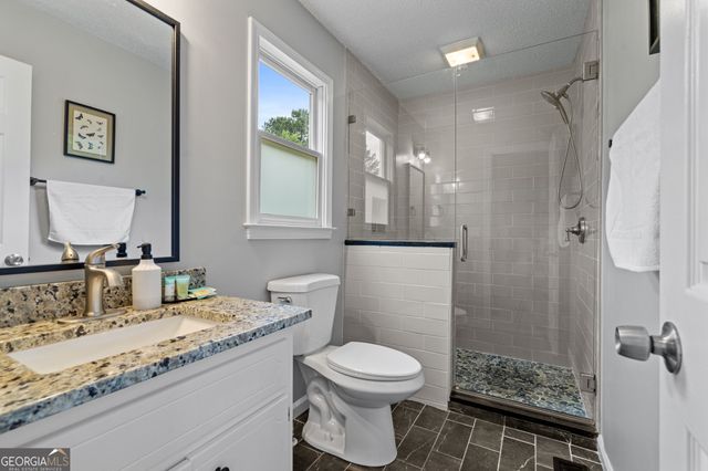 13 Huntcliff Drive, Cartersville, GA 30121