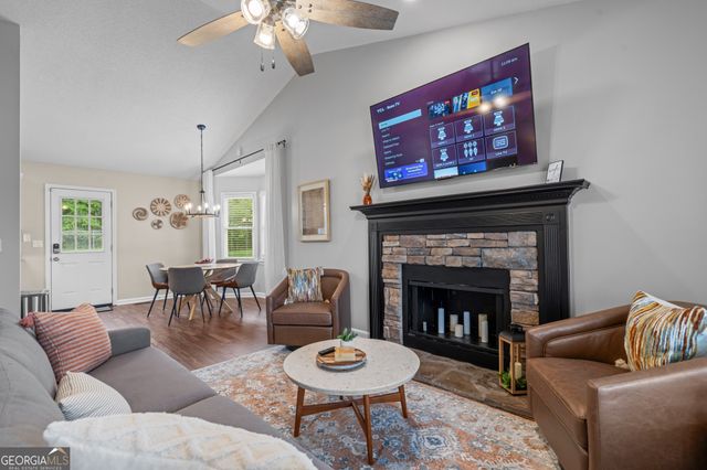 13 Huntcliff Drive, Cartersville, GA 30121