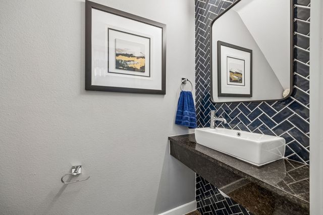 1313 Tillery Court, Grapevine, TX 76051