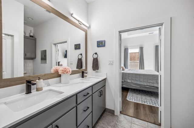 1313 Tillery Court, Grapevine, TX 76051