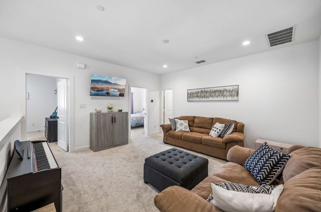 1313 Tillery Court, Grapevine, TX 76051