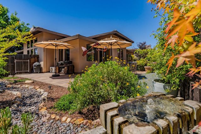2031 Thomas Dr, Jackson, CA 95642