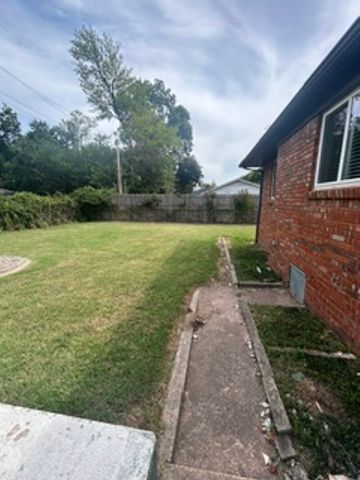 2743 E 53rd Street, Tulsa, OK 74105