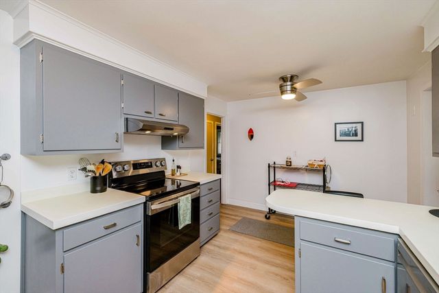 156 Harris St, Pawtucket, RI 02861