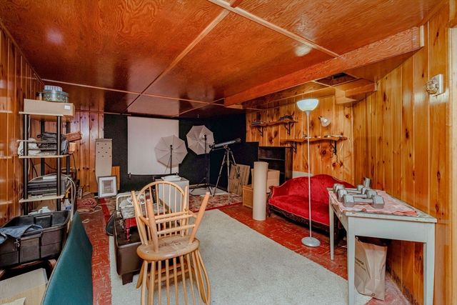 156 Harris St, Pawtucket, RI 02861
