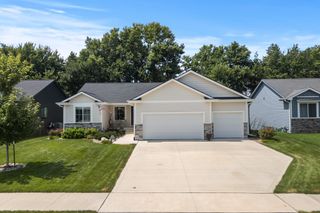 1127 Timber Ridge Drive, Norwalk, IA 50211