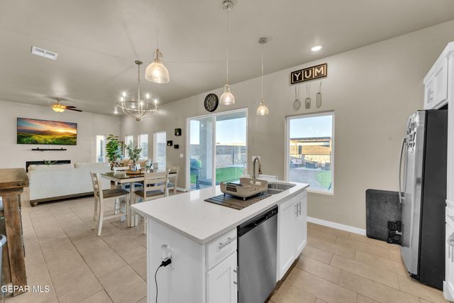 13865 Paseo Celeste Drive, Horizon City, TX 79928