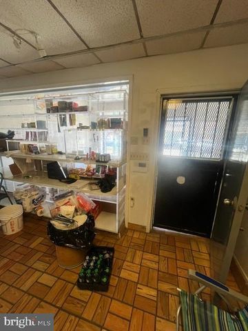 2550 GERMANTOWN AVE, Philadelphia, PA 19133