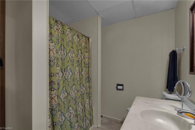 1715 Buena Vista Road, Winston-salem, NC 27104