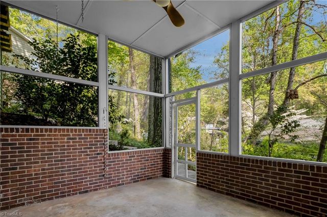 1715 Buena Vista Road, Winston-salem, NC 27104