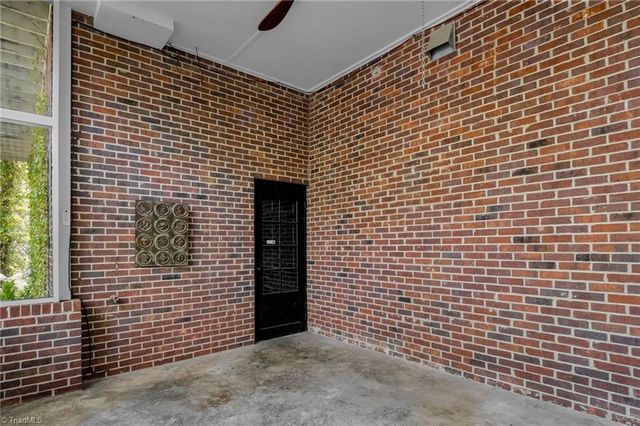 1715 Buena Vista Road, Winston-salem, NC 27104