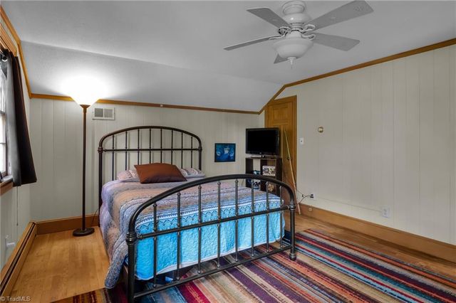 1715 Buena Vista Road, Winston-salem, NC 27104
