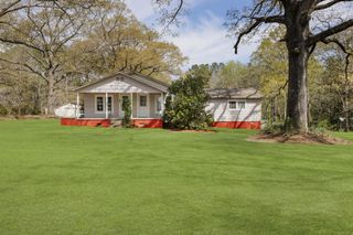 10 Airport Rd., Prentiss, MS 39474