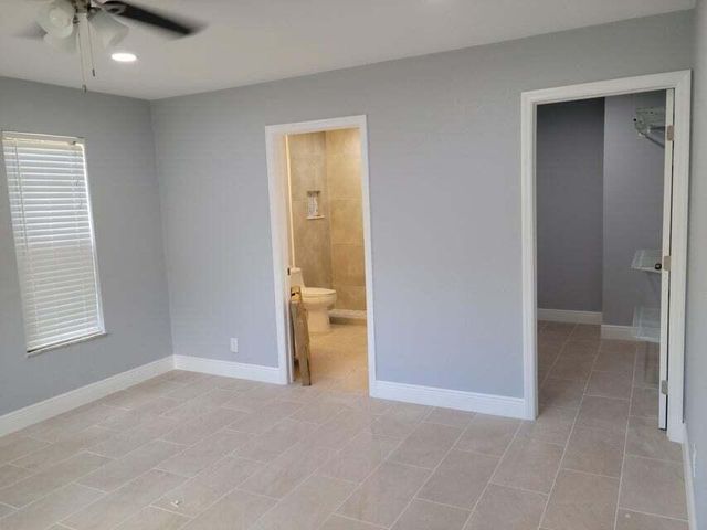 4010 N SHORE Drive, West Palm Beach, FL 33407