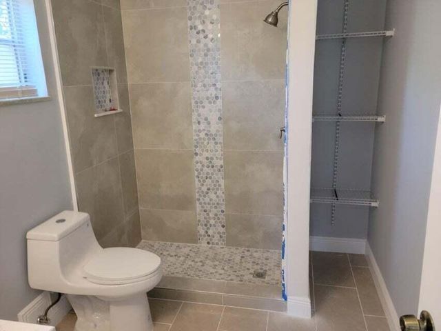 4010 N SHORE Drive, West Palm Beach, FL 33407