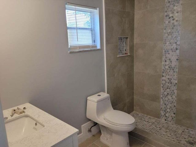 4010 N SHORE Drive, West Palm Beach, FL 33407