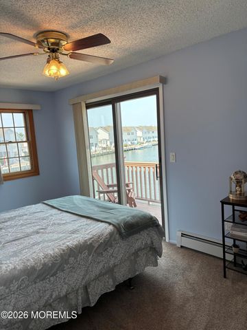 412 Bayview Avenue, Bayville, NJ 08721