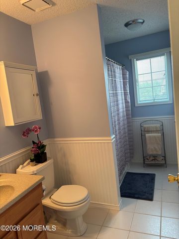 412 Bayview Avenue, Bayville, NJ 08721