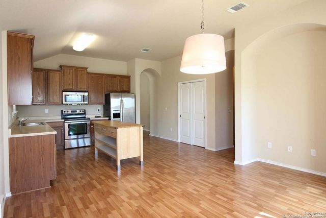 9319 DURHAM TRCE, San Antonio, TX 78254