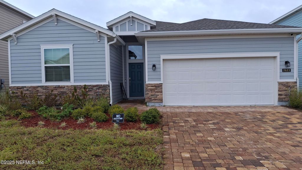 7611 CATNIP Lane, Jacksonville, FL 32219