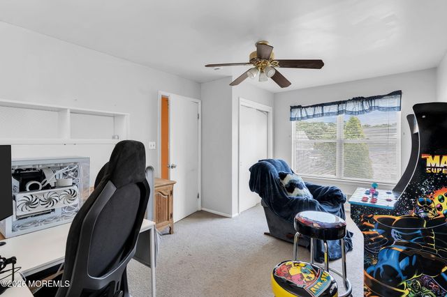 17 Jacob Drive, Howell, NJ 07731