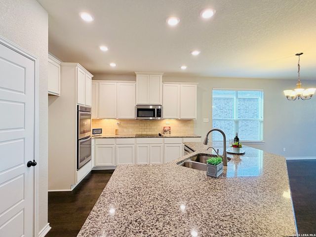 4615 MONTROSE WOOD, San Antonio, TX 78259