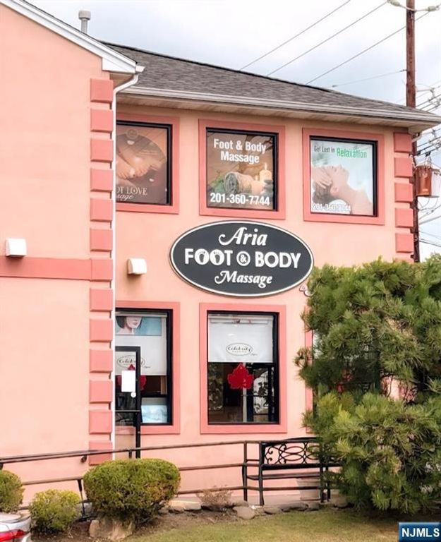 348 Kinderkamack Road, Emerson, NJ 07630