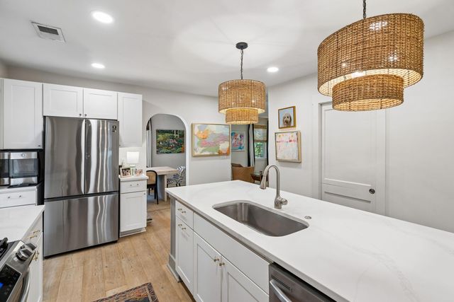 29 Campbell Drive, Charleston, SC 29407