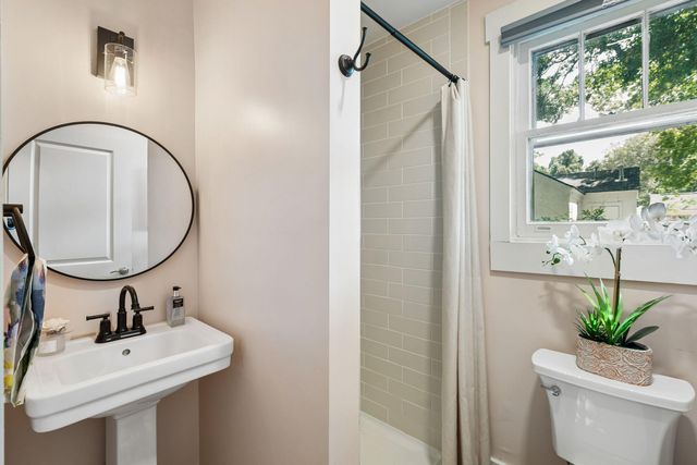 29 Campbell Drive, Charleston, SC 29407